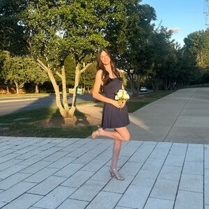 Meet your Posher, Ava